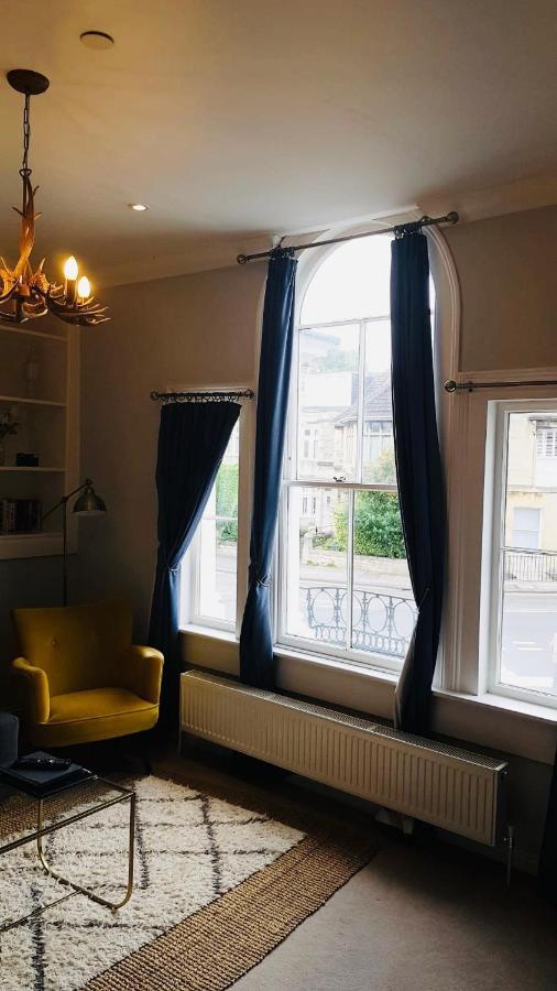 Willoughby Apartment บาธ ภายนอก รูปภาพ